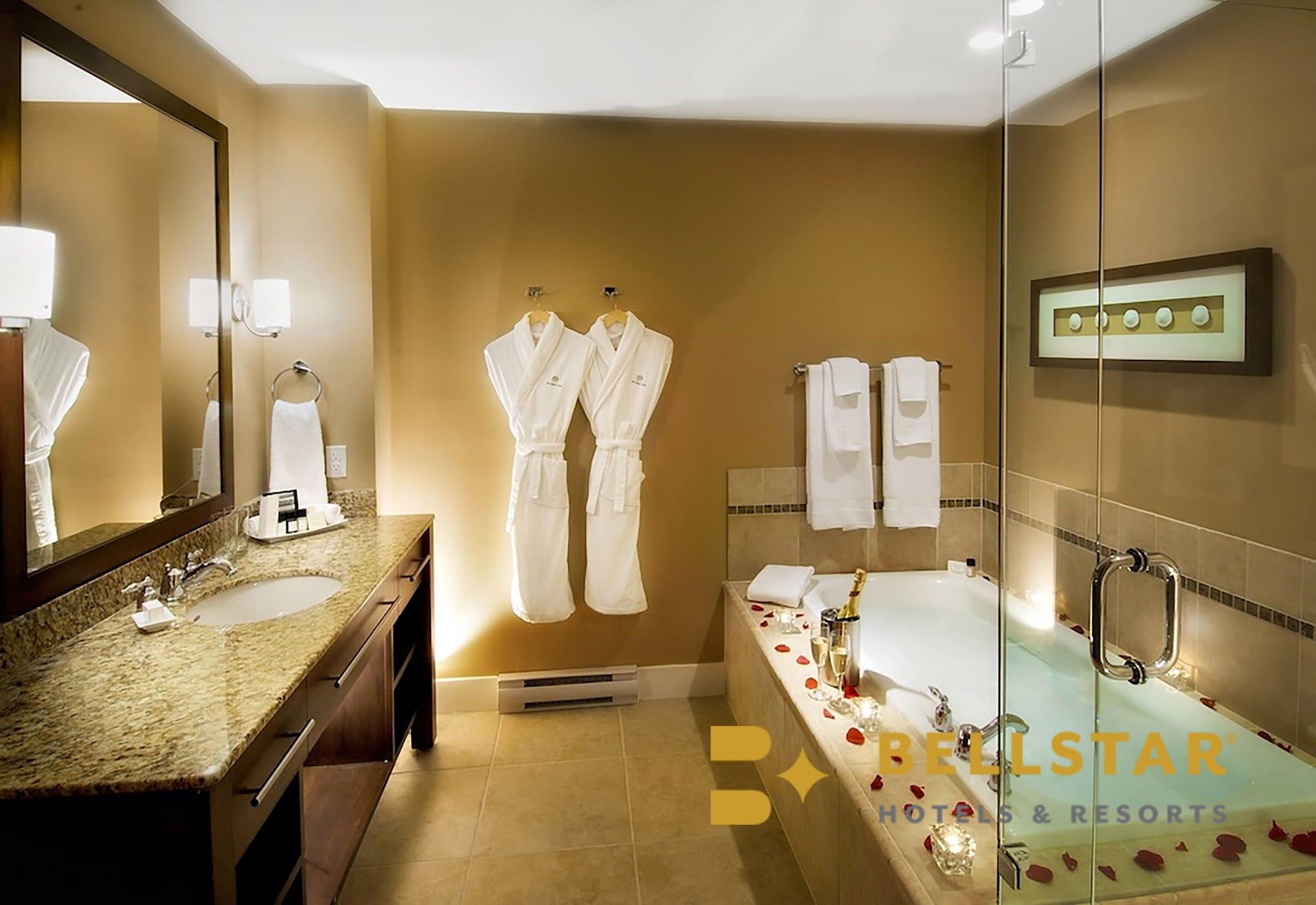 The Beach Club Resort — Bellstar Hotels & Resorts Parksville Rom bilde